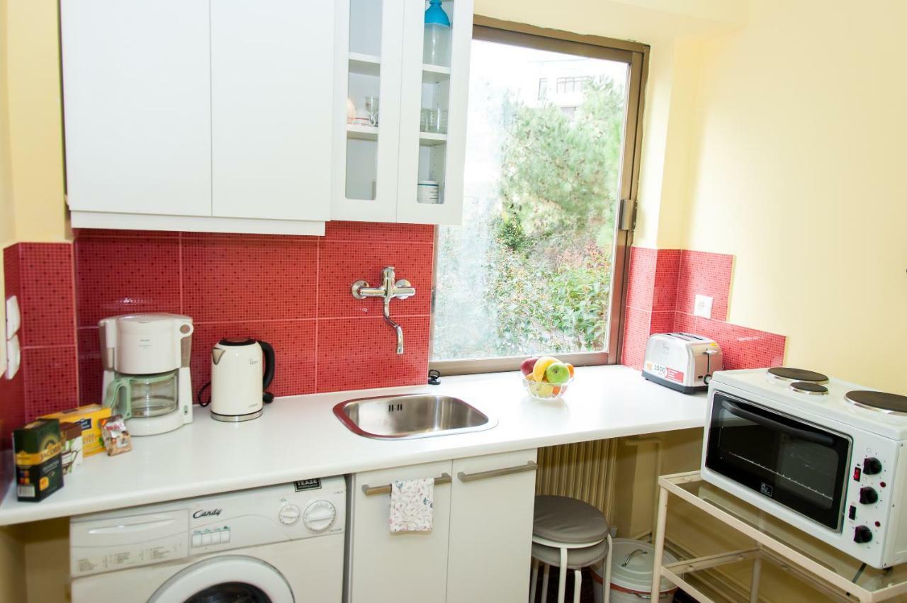 Stephany Apartment